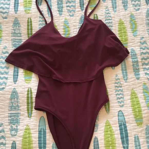 SOLD New boutique bodysuit - Picture 4 of 4